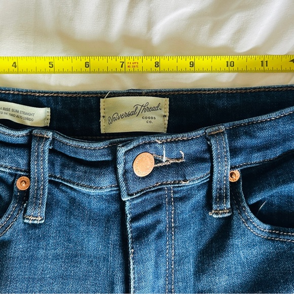 Universal Thread High Rise Straight - Picture 4 of 9